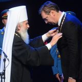 Koga je Srpska pravoslavna crkva do sada odlikovala? 4