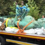 Pobednik skinut sa postolja, građani mogli da ga vide do 15 sati (FOTO, VIDEO) 2 Pobednik skinut sa postolja, građani mogli da ga vide do 15 sati (FOTO, VIDEO) 2