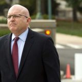 Glas Amerike: Filip Riker svedoči u istrazi o opozivu američkog predsednika 15