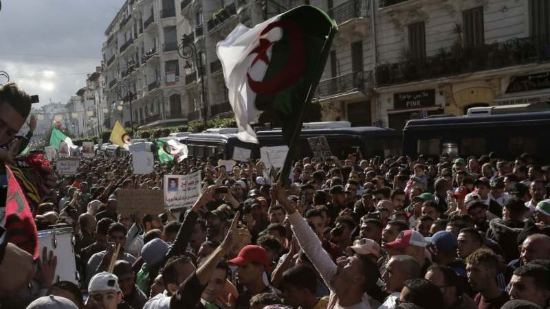 U Alžiru 23 kandidata za predsedničke izbore u decembru 1