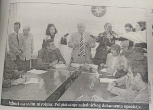 Opozicija pre 20 godina zatražila hitne parlamentarne izbore 2