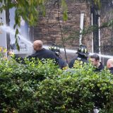 Mali avion pao na kuću u predgrađu Njujorka 15