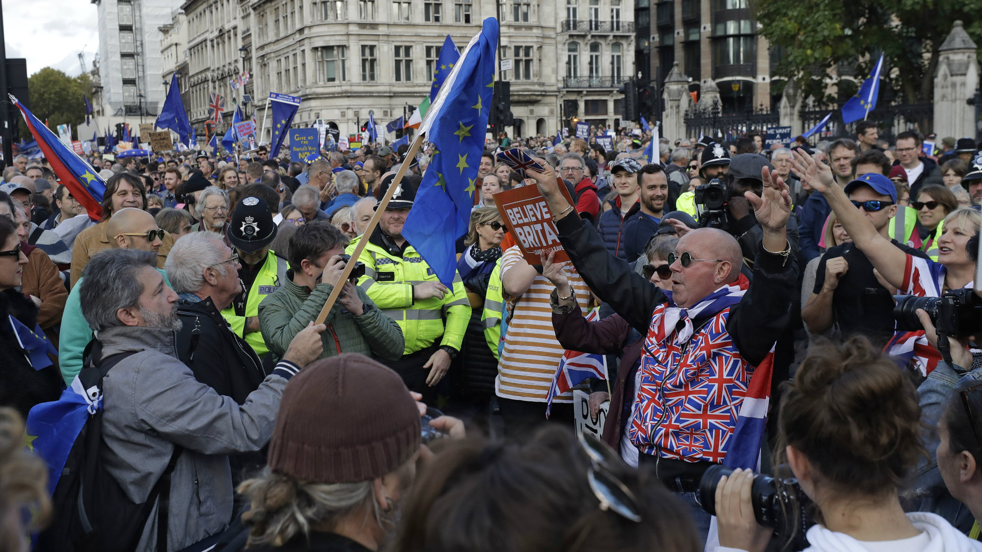 EU razmatra zahtev Londona za produžetak roka za Bregzit 1