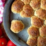 Recept nedelje: Crne, kukuruzne, zemičke 7