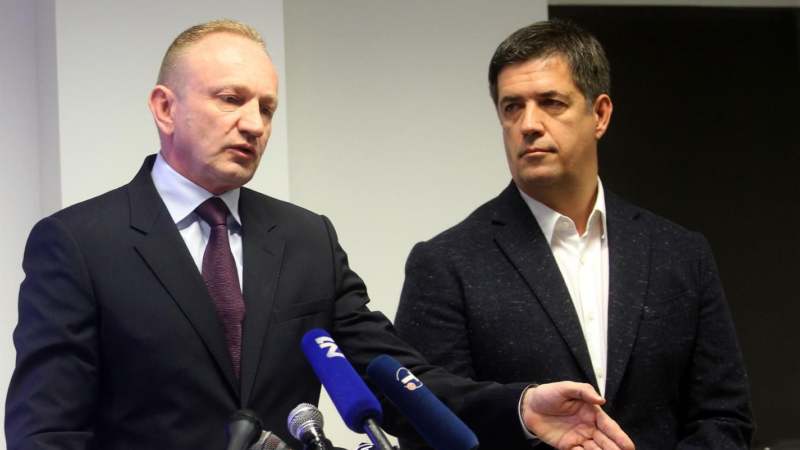 Đilas: Film o paljenju knjiga montiran u kuhinji Bebe Popovića, odbio da odgovara na pitanja Pinka 1