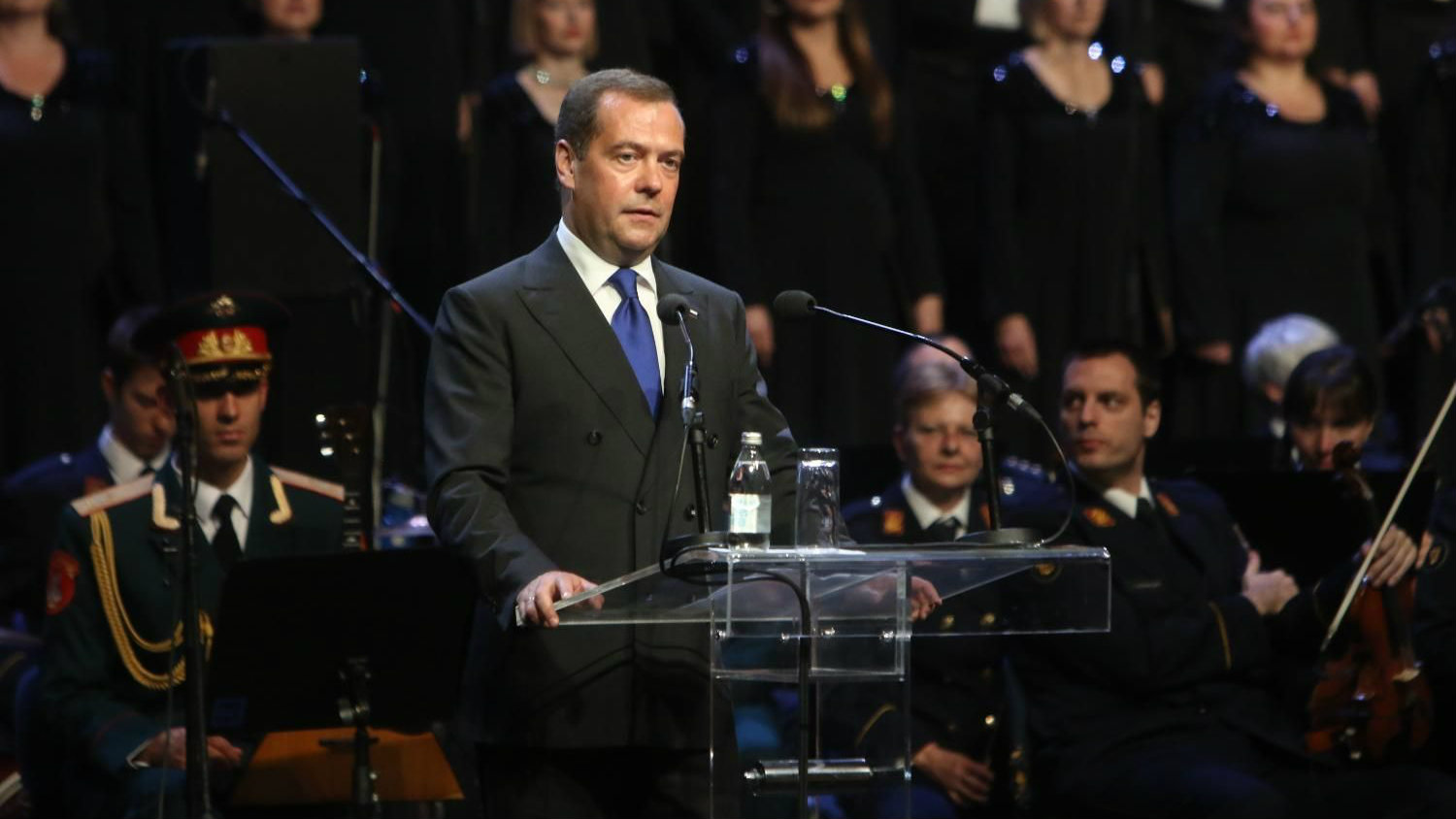Medvedev objasnio zašto je podneo ostavku 1