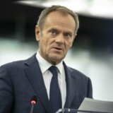 Tusk: Neoprostiva greška ako Mađarska spreči ulazak Švedske u NATO 6