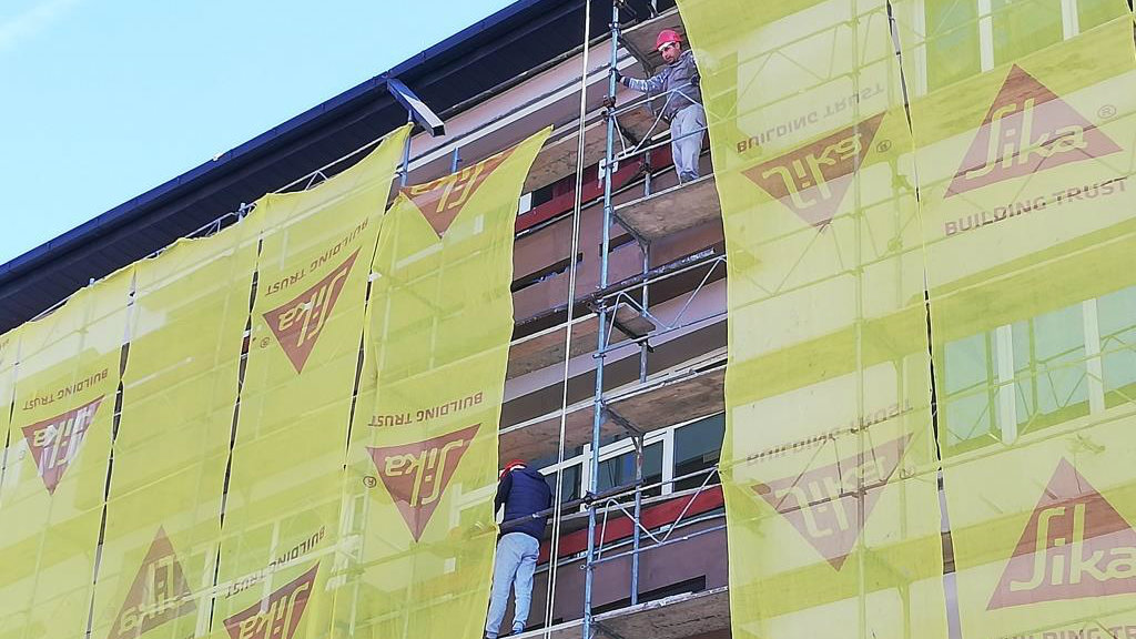 Kraljevo: Još dve srednje škole sa energetski efikasnim fasadama 1