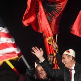 Samoopredeljenje: Vučić ne može da govori o simbolima Albanaca 12