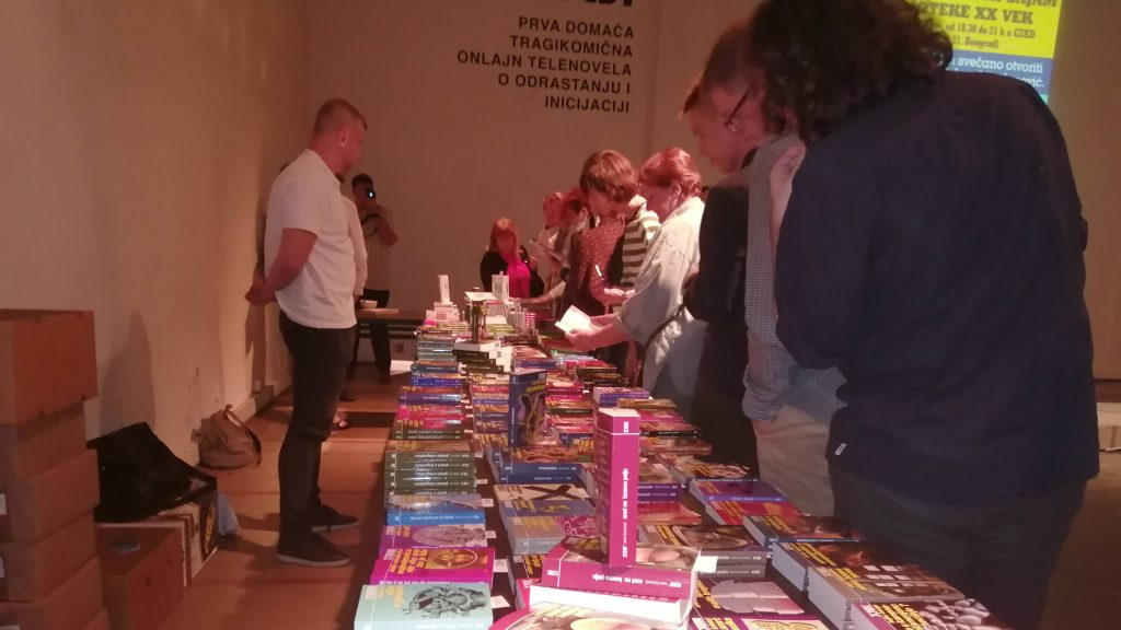 Mladenović: Živimo u vreme nečitača, falsifikatora i prepisivača (FOTO) 4