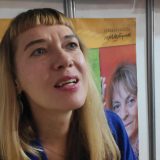 O teškim temama lako pišem 1