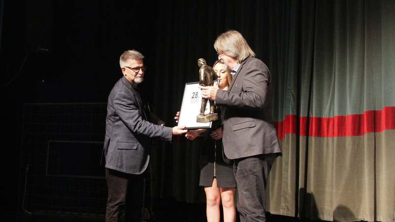 Predstavljen "Uspomenar 3" Milana Cacija Mihailovića 1