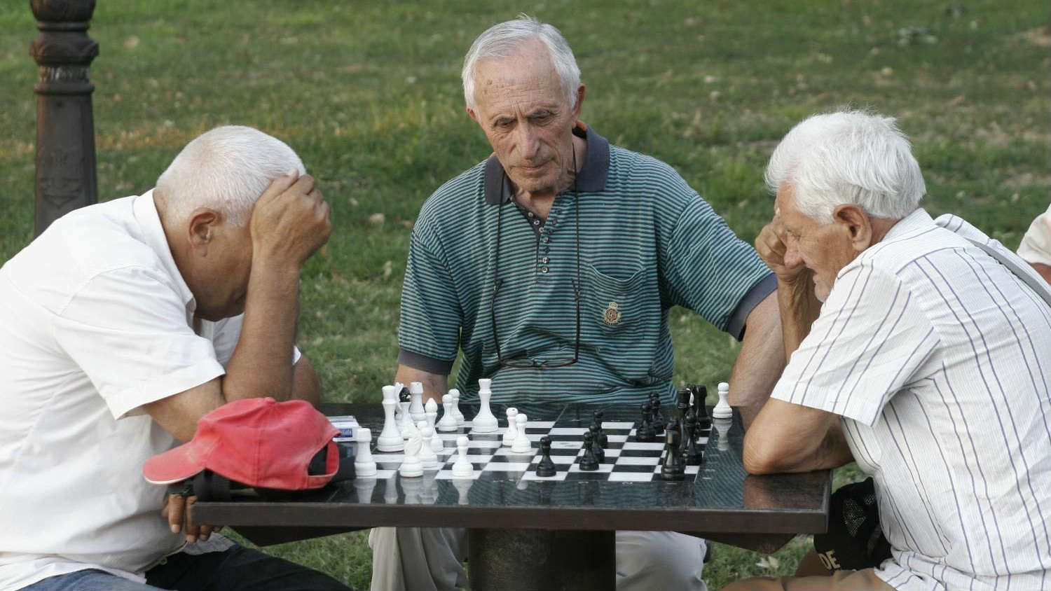 U dobrovoljnim penzijskim fondovima štedi manje od 200.000 građana Srbije 1