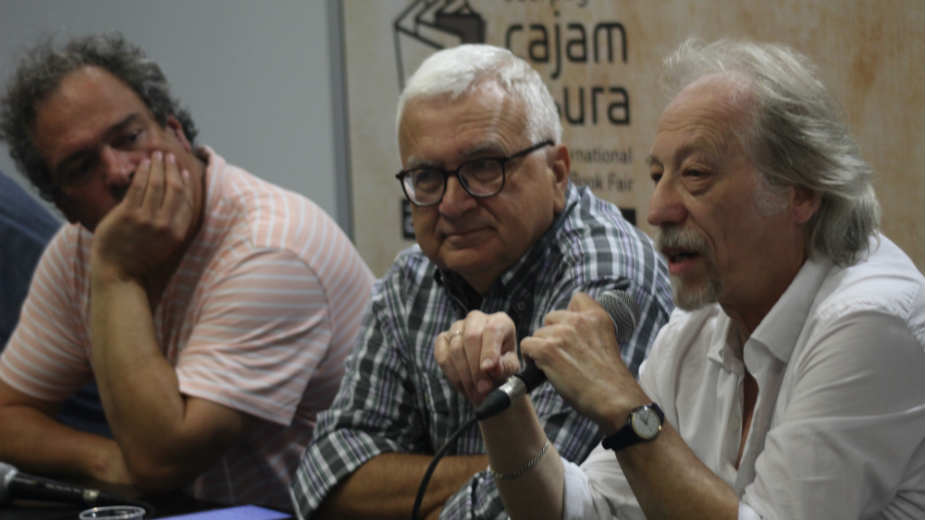 Pedeset godina "Kose" - pedeset godina šišanja? 1