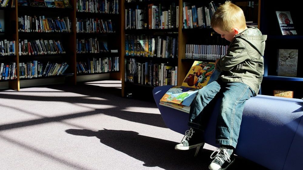 Poražavajući podaci SB i UN: Deca od 10 godina ne znaju da čitaju 1