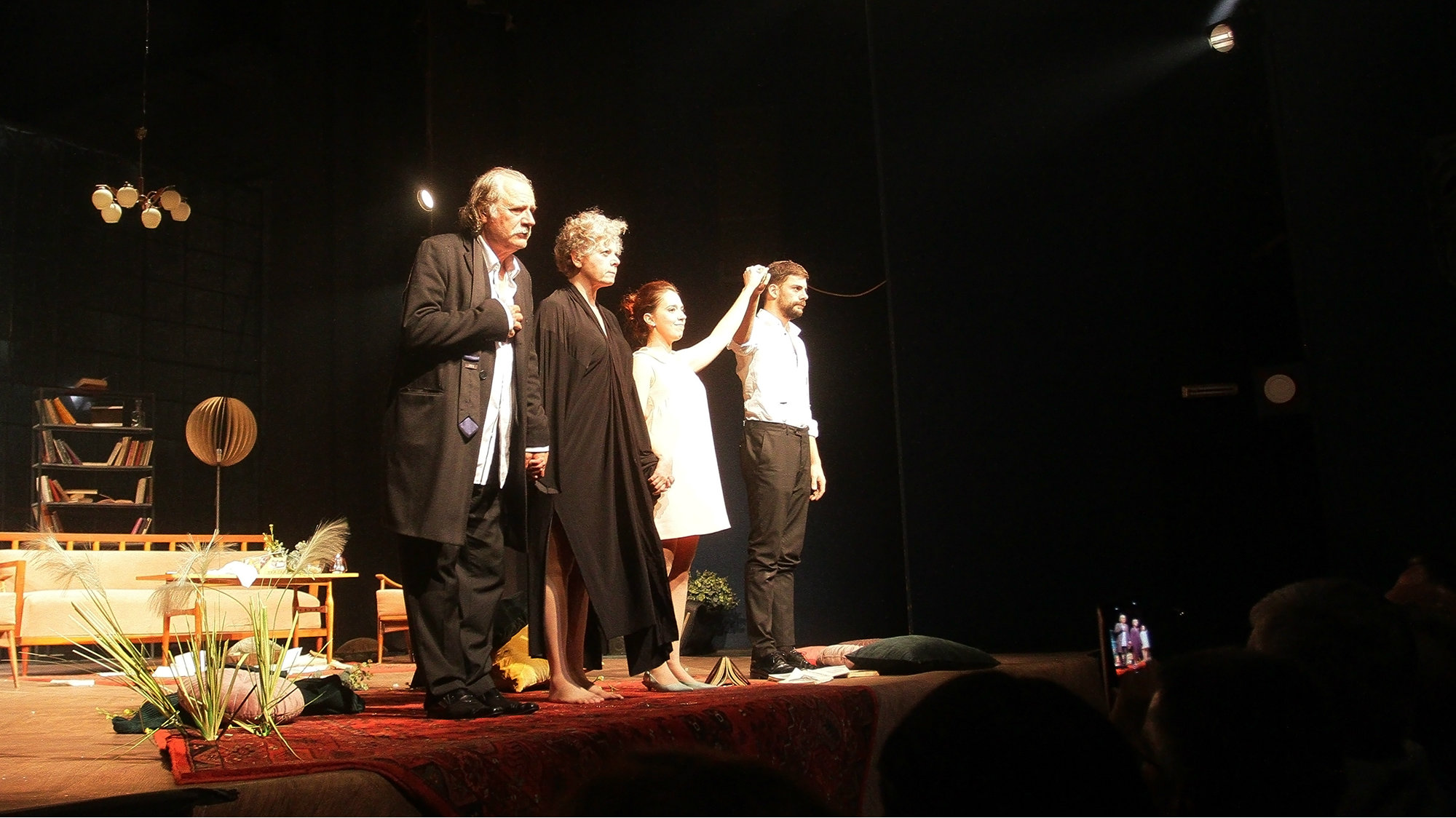 Zoranov brk Radetu Šerbedžiji za Džordža u "Ko se boji Virdžinije Vulf?" 1