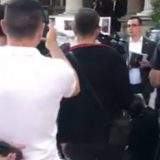SSP: Policija snima konferenciju SSP, umesto da istraži ko je napao građane ispred "Progresa" (VIDEO) 1
