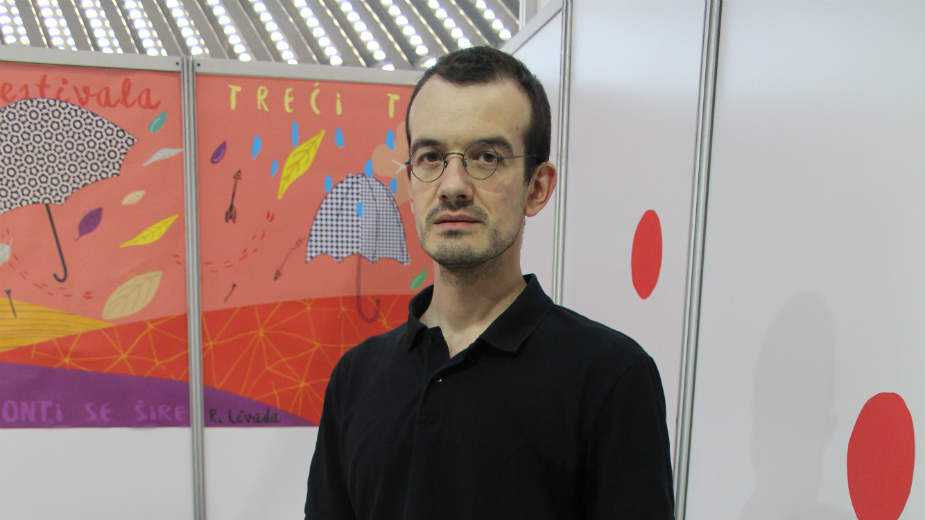 Knjige koje beleže trenutak 1