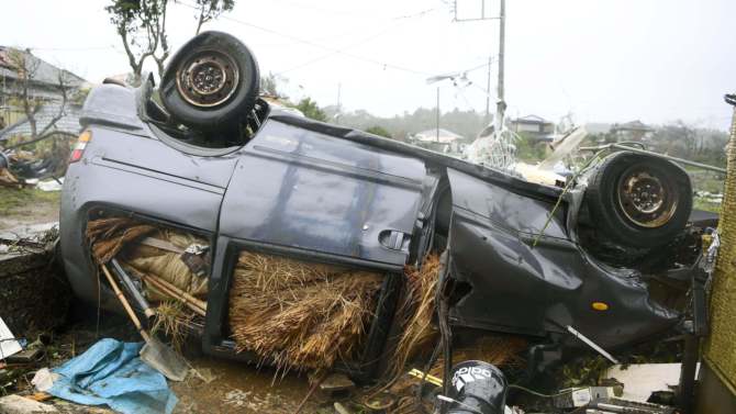 U naletu tajfuna u Japanu stradale dve osobe 1