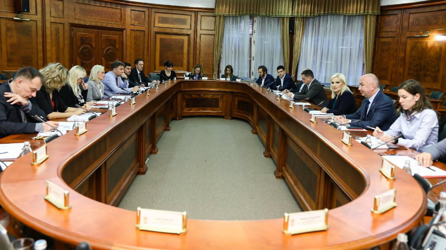 Vlada Srbije: Za Brezovicu 10 miliona dinara 1