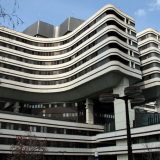 RTS: Troje ljudi povređeno u eksploziji televizora 5