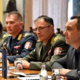 Vulin sa generalom Gracijanom: Neprihvatljivo formiranje Vojske Kosova 11