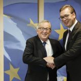 Vučić posle sastanka s Junkerom: Srbija želi u EU, ali i dobre odnose s drugima 6