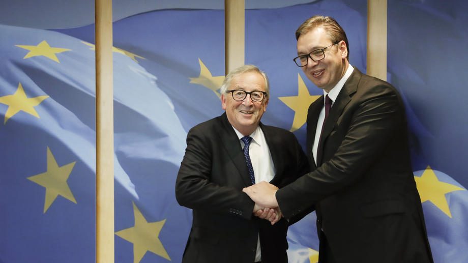 Vučić posle sastanka s Junkerom: Srbija želi u EU, ali i dobre odnose s drugima 1