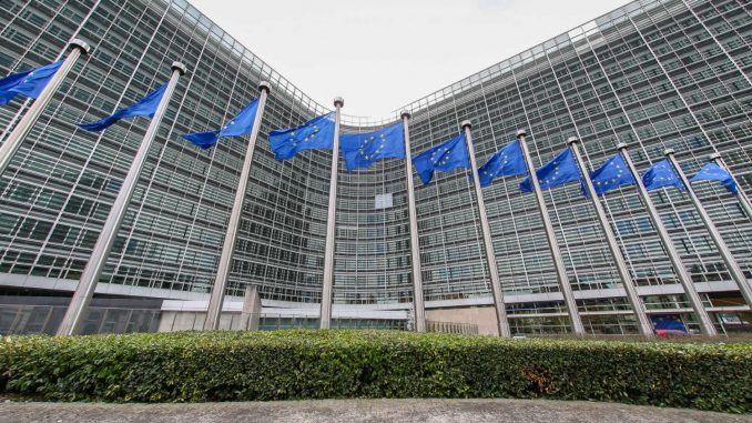 Zemlje članice EU odobrile spisak od 27 komesara za buduću Komisiju 4