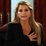 Henin Anjes Čaves: Ponosna hrišćanka 3