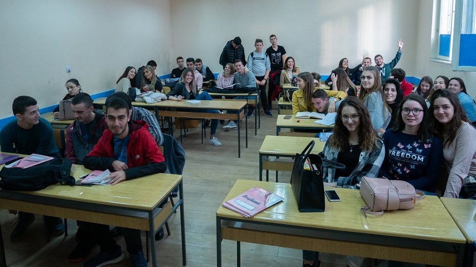 Nepoznati efekti reforme obrazovanja, a već se najavljuje nova 1