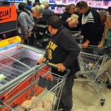 Osniva se radna grupa za analizu zabrane rada nedeljom u trgovinama 5