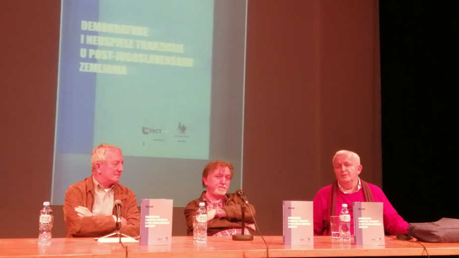 O vlastitom strmoglavu u varvarizam treba govoriti pošteno 1