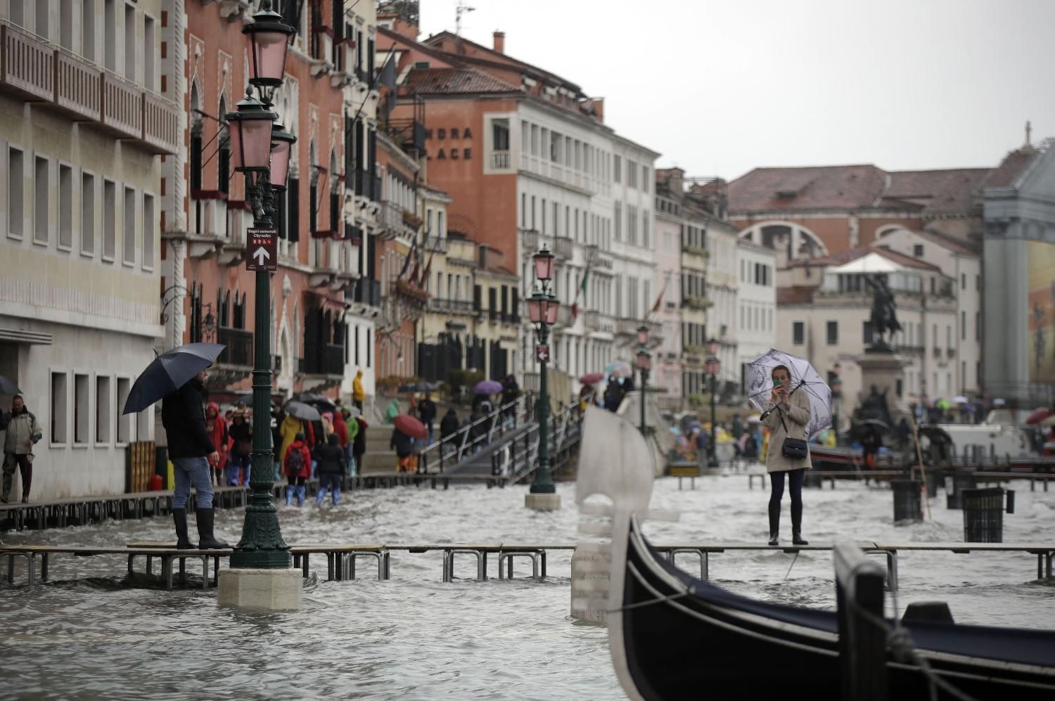 Voda u Veneciji dostila 127 centimetara (FOTO/VIDEO) 2