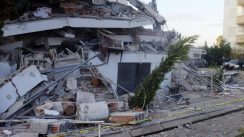 U zemljotresu u Albaniji najmanje 22 mrtvih, tim iz Srbije poslat u pomoć 16