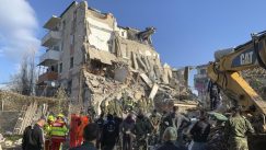 U zemljotresu u Albaniji najmanje 22 mrtvih, tim iz Srbije poslat u pomoć 5