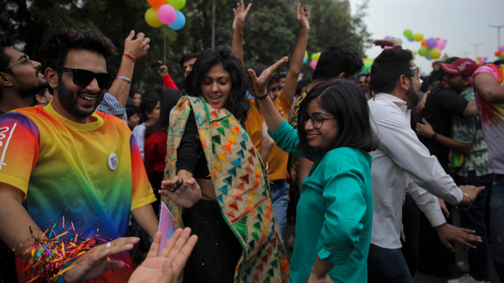 Više od 1.000 učesnika na Paradi ponosa u Nju Delhiju 1