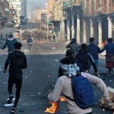 Irak: Tri demonstranta ubijena, 35 ranjeno u nasilju na protestima 12