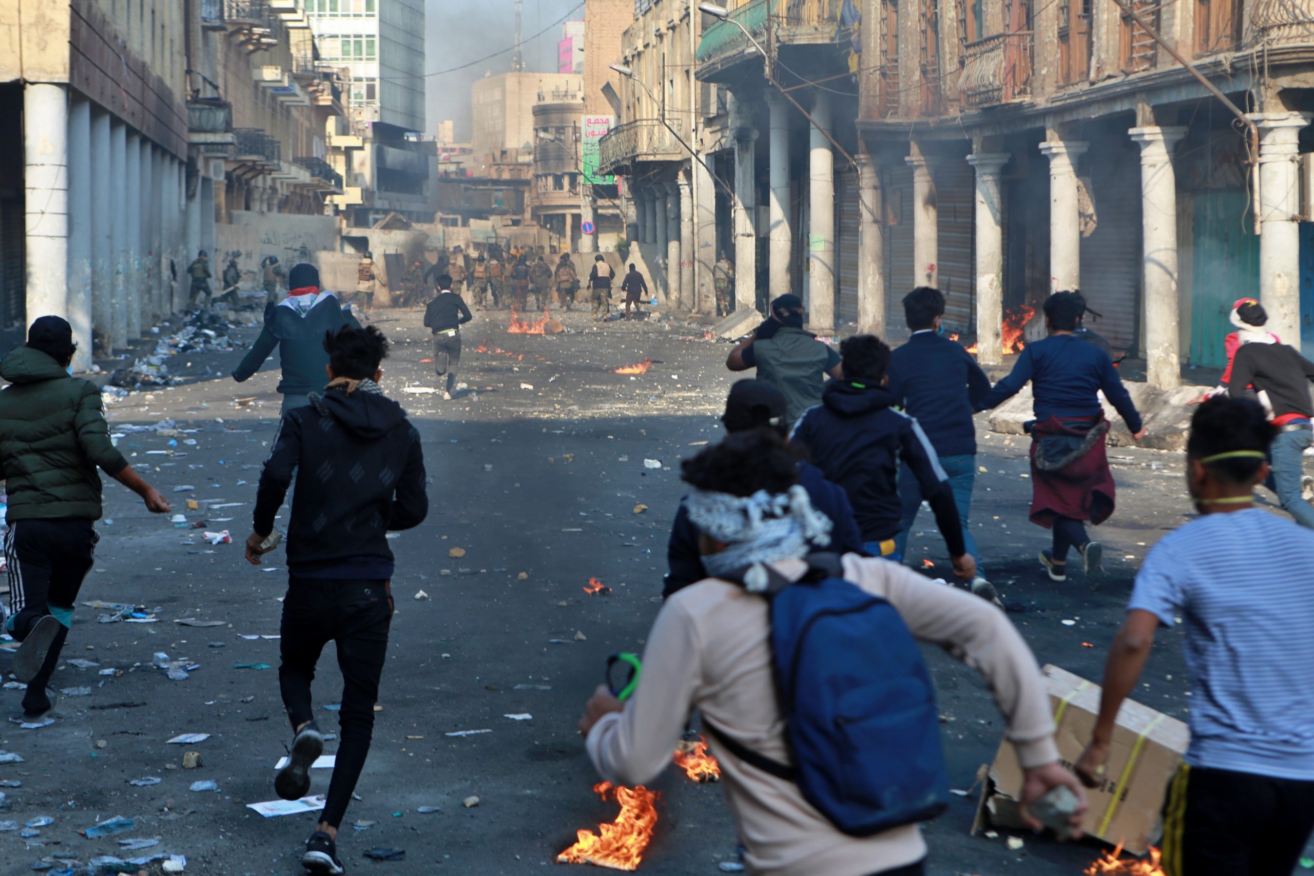 Irak: Tri demonstranta ubijena, 35 ranjeno u nasilju na protestima 1