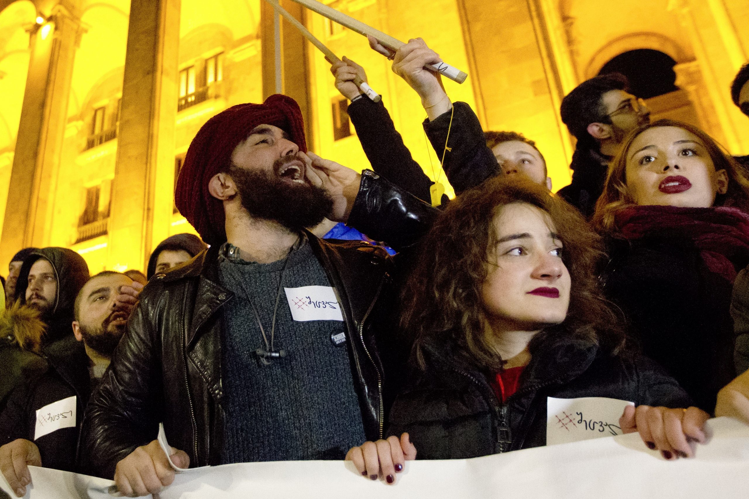 Gruzijci traže ostavku vlade i prevremene izbore 1