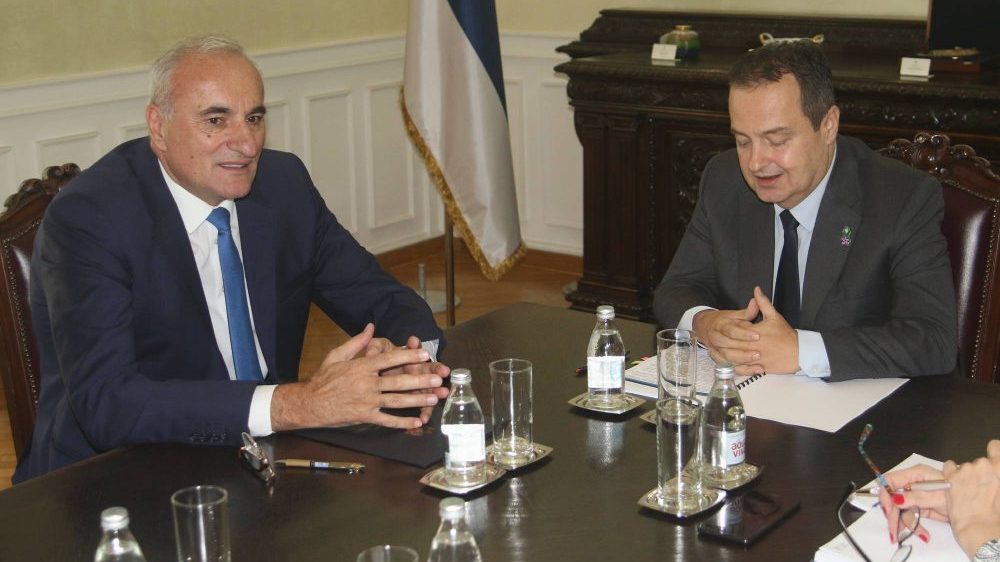 Dačić i Tarzan Milošević o nastavku saradnje Srbije i Crne Gore 1