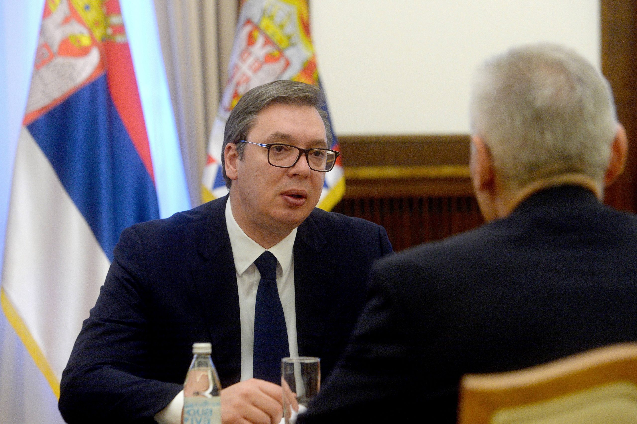 Ambasador Rusije odbacio kao izmišljotine navode da duboka država Rusije ruši Vučića 1