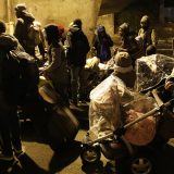 Policija evakuisala 1.600 migranata iz kampova u Parizu 12