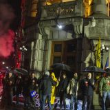 Ne da(vi)mo Beograd formirala 'živi lanac' oko zgrade Vlade Srbije 4