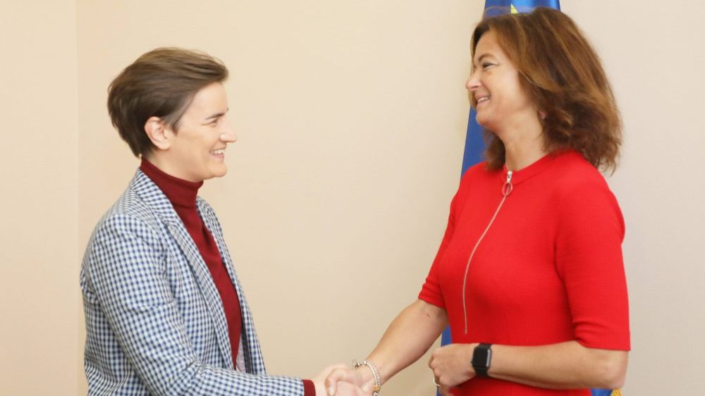 Prepiska Tanje Fajon i Ane Brnabić na Tviteru zbog naslovnice NIN-a 1