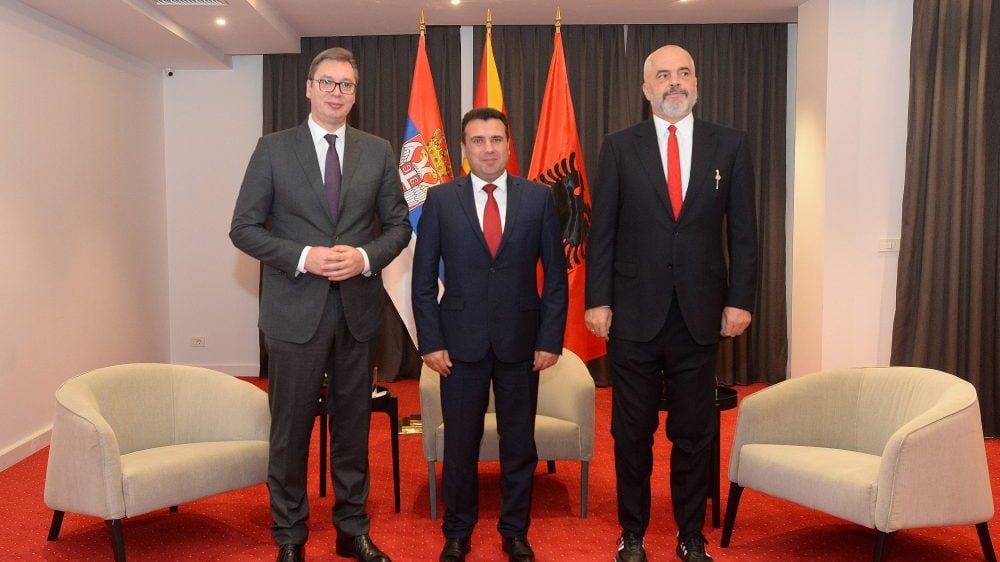 Vučić danas i sutra u Skoplju sa Zaevim i Ramom o "mini Šengenu" 1