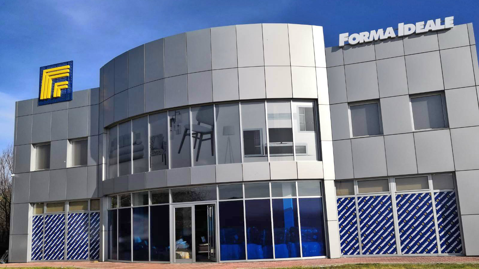 Novi salon Forma Ideale u Inđiji 1