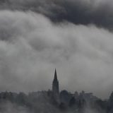 Zbog jakog snega u Francuskoj jedan mrtav, prekidi struje 9