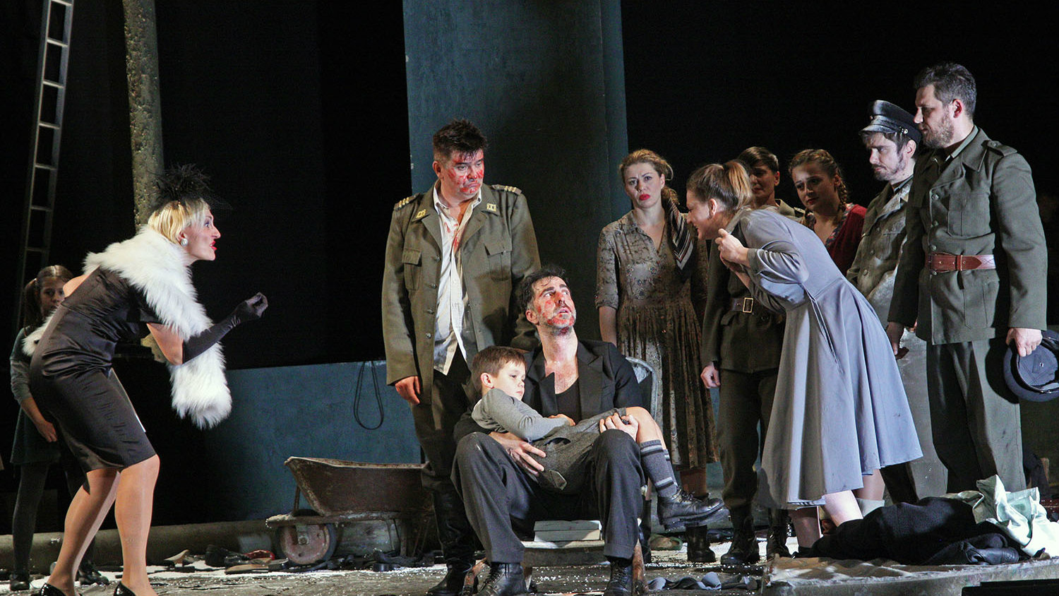 "Kavkaski krug kredom" podelio publiku 1