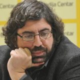 Lazović: Vučiću je jako stalo do partijskog obezbeđenja 15